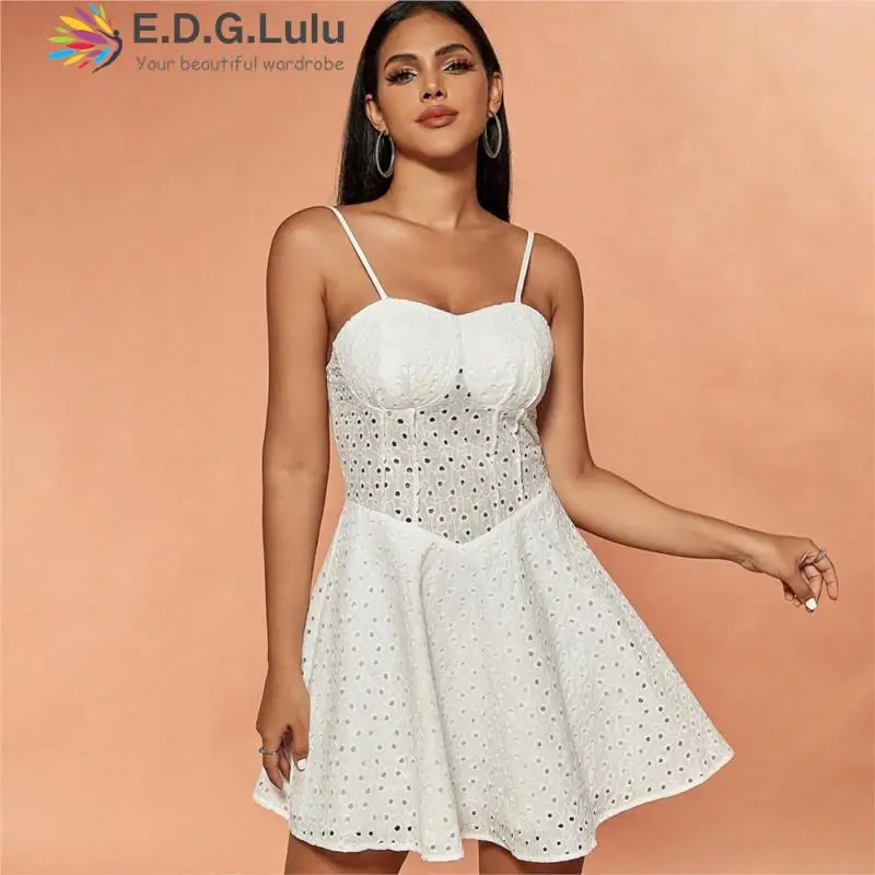 EDGLuLu Spaghetti Strap V-Neck Sexy Dressses For Women 2023 Elegant Sleeveless Backless White Lace A Line Dress 1116
EDGLuLu Spaghetti Strap V-Neck Sexy Dressses For Women 2023 Elegant Sleeveless Backless White Lace A Line Dress 1116