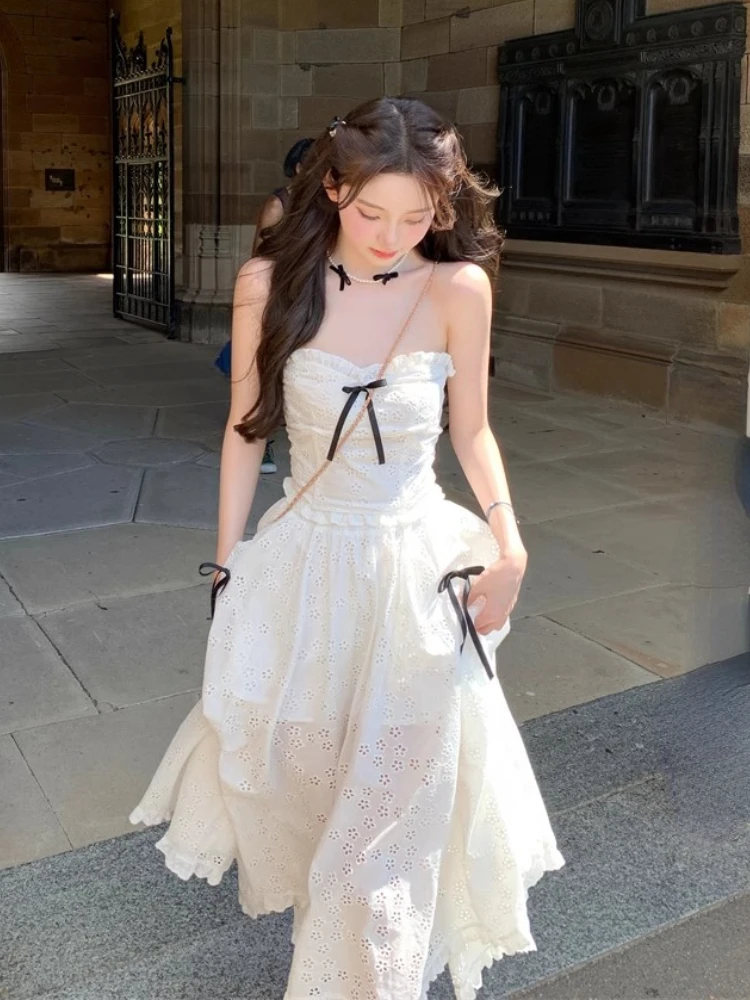 Женский элегантный костюм-двойка с юбкой, привлекательный короткий топ без рукавов и повседневное облегающее платье средней длины в Корейском стиле, лето 2024
Женский элегантный костюм-двойка с юбкой, привлекательный короткий топ без рукавов и повседневное облегающее платье средней длины в Корейском стиле, лето 2024