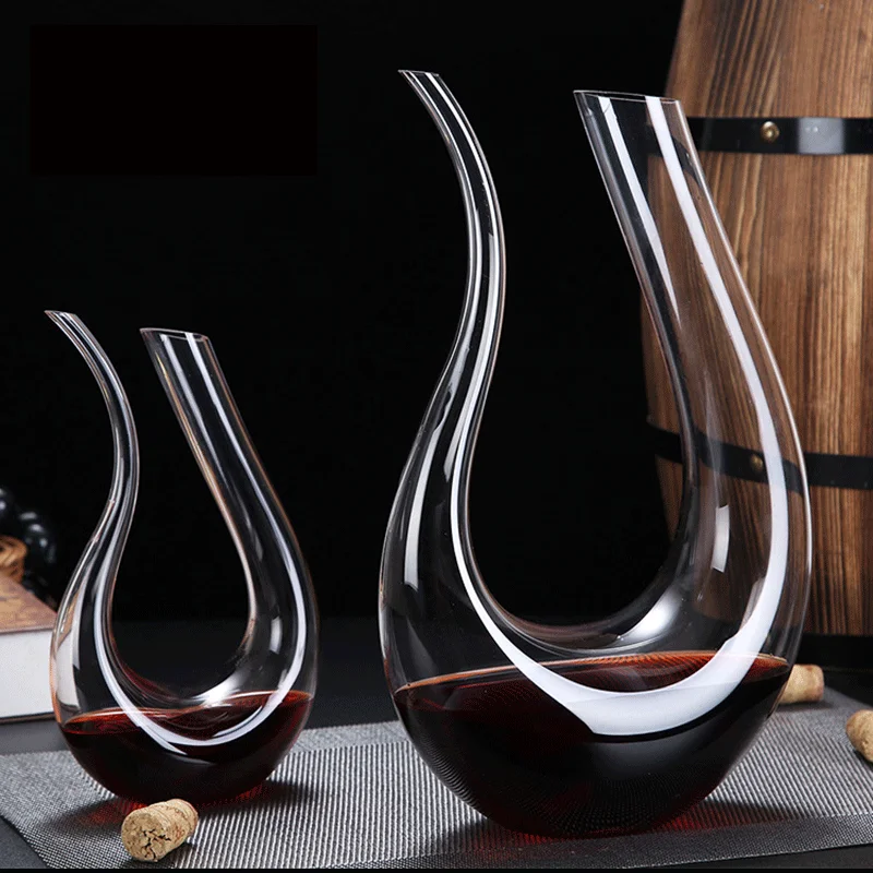 

Crystal Wine Decanter 1500ml High Grade Large Small U-shaped Gift Box Harp Swan Lead-Free Decanter Creative Wine Separator