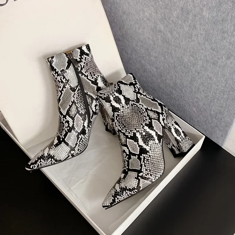 Snake Print Pu Leather Women Ankle Boots Zip Pointed Toe Footwear Block High Heels Female Boot Winter Party Shoes Women New 43
Snake Print Pu Leather Women Ankle Boots Zip Pointed Toe Footwear Block High Heels Female Boot Winter Party Shoes Women New 43