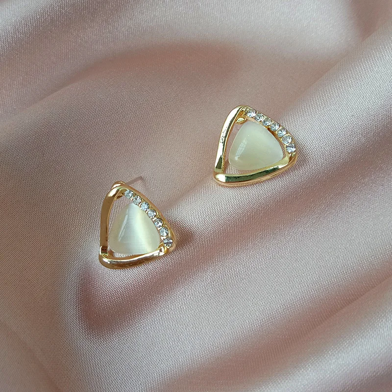 Boucles d'oreilles en opale géométrique triangulaire pour femmes, mode coréenne, déclaration en cristal simple, cadeaux de bijoux de fête de mariage, 2024 5