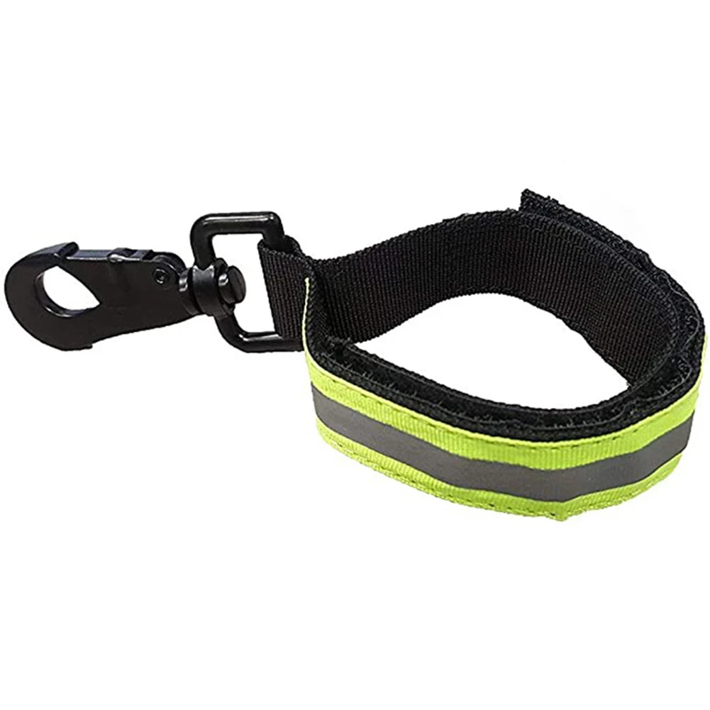 Adjustable Firefighter Glove Straps Turnout Gear Green Reflective Trim Buckle Glove Storage Heavy Duty Tool For Welding Gloves
Adjustable Firefighter Glove Straps Turnout Gear Green Reflective Trim Buckle Glove Storage Heavy Duty Tool For Welding Gloves
