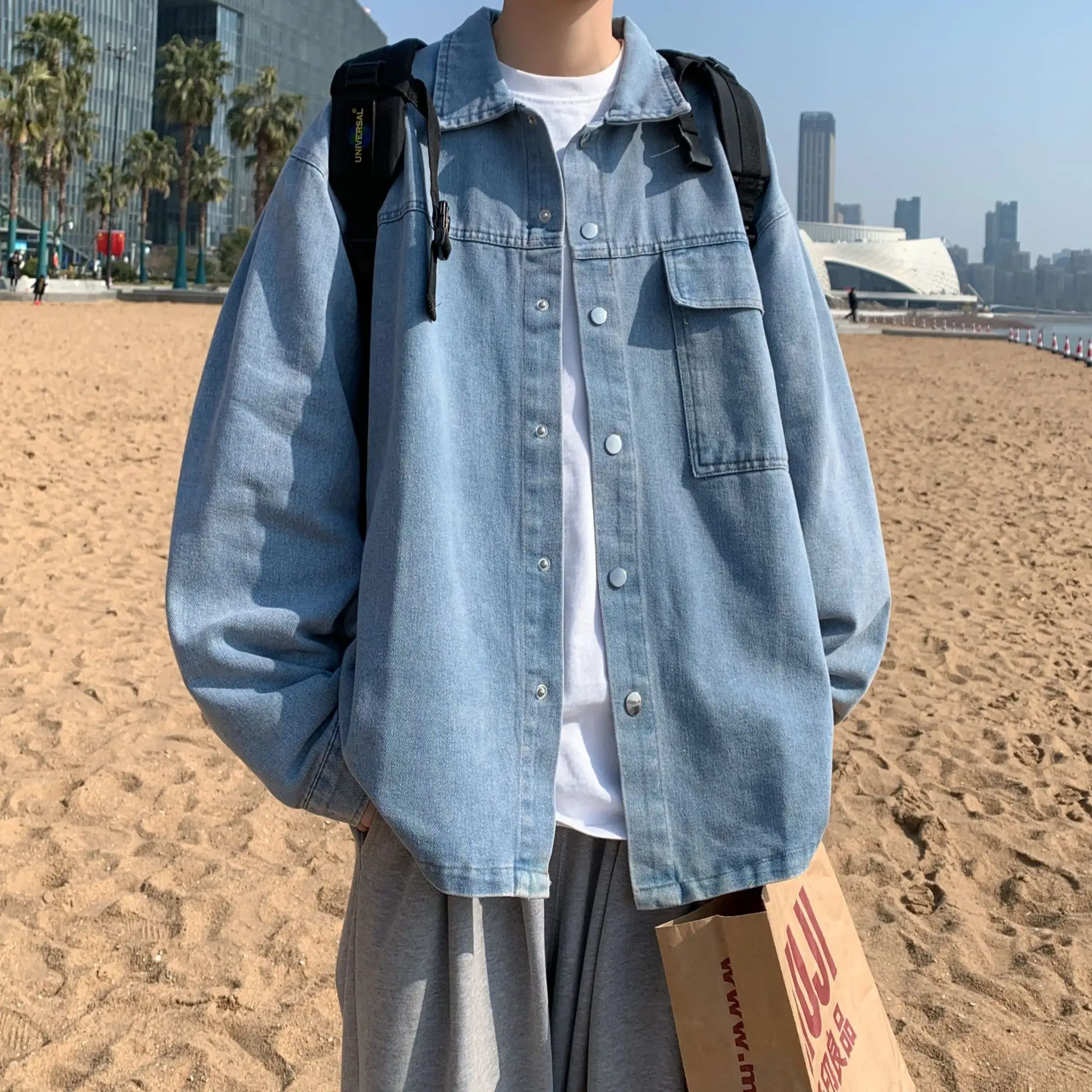 Джинсовая куртка для мужчин, уличная одежда, Свободные повседневные однотонные джинсовые куртки в стиле хип-хоп, Модная приталенная верхняя одежда, весна
Джинсовая куртка для мужчин, уличная одежда, Свободные повседневные однотонные джинсовые куртки в стиле хип-хоп, Модная приталенная верхняя одежда, весна