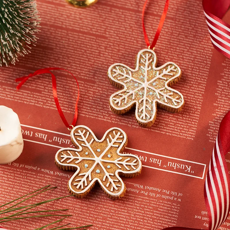 Christmas ornaments Christmas tree Decoration card Gingerbread man Pendant door Hanging resin handicraft decoration Ornaments Or
Christmas ornaments Christmas tree Decoration card Gingerbread man Pendant door Hanging resin handicraft decoration Ornaments Or