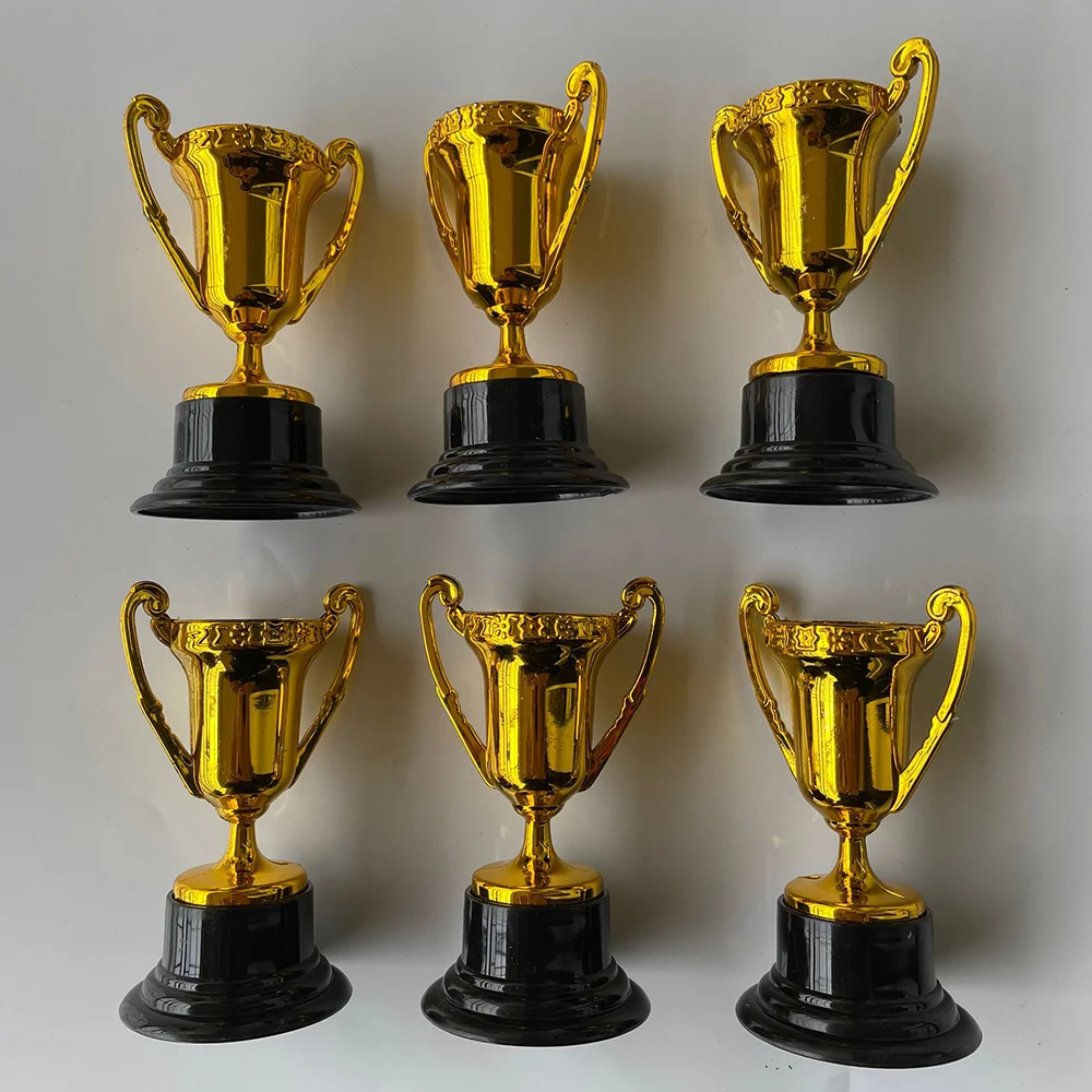 6pcs Golden Mini Award Trophy Prizes for Birthday Racing Party Decoration Plastic Trophy Children Kids Birthday Gift
6pcs Golden Mini Award Trophy Prizes for Birthday Racing Party Decoration Plastic Trophy Children Kids Birthday Gift