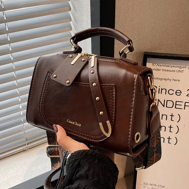 Net Red Foreign Air 2023 New Style Women's AdvAnced Feeling For Portable Cross Body Motorcycle Bag high quality fashion
Net Red Foreign Air 2023 New Style Women's AdvAnced Feeling For Portable Cross Body Motorcycle Bag high quality fashion