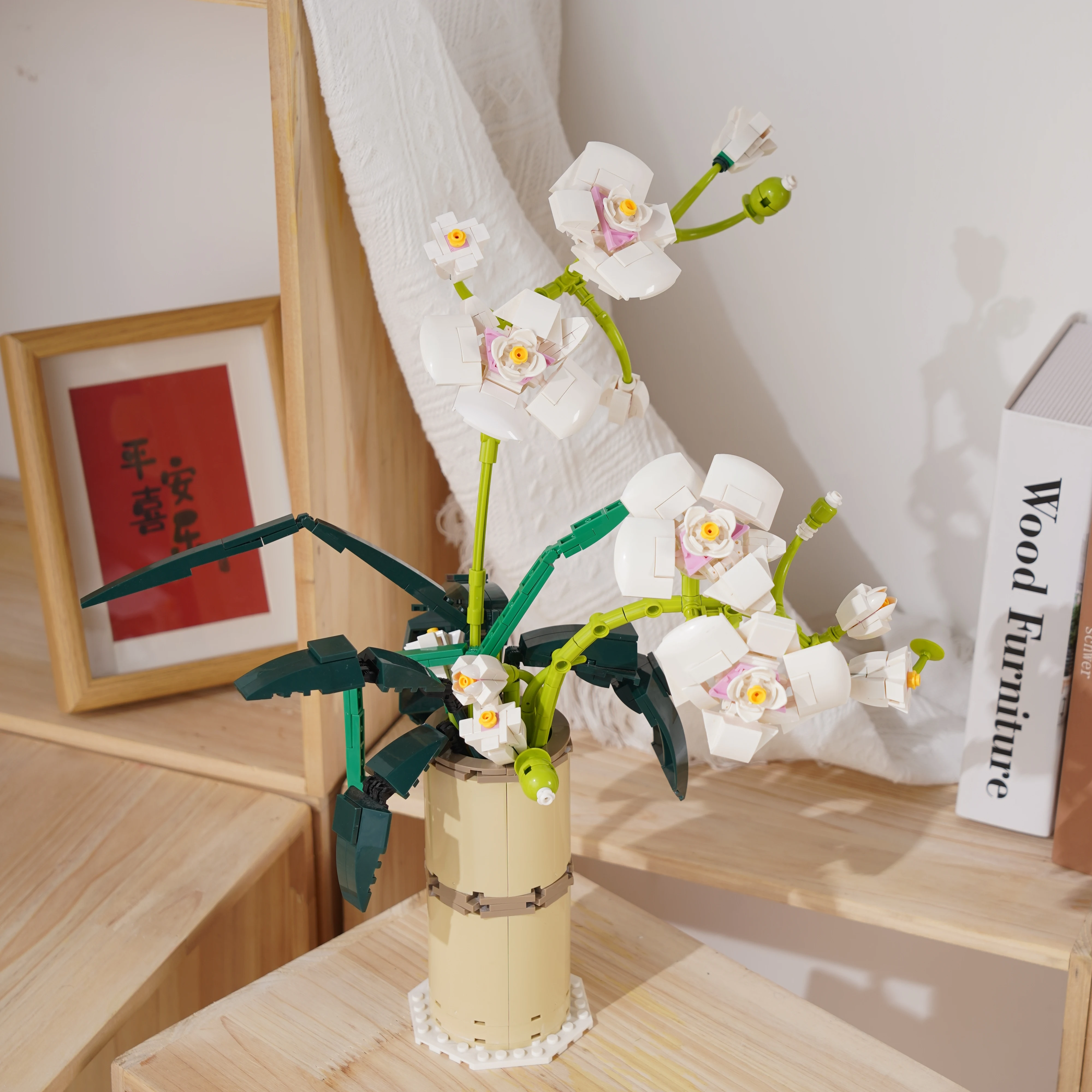 588Pcs Chinese Elegant White Moth Orchid Flowers Building Blocks Assembling Bricks Set Toys for Kids Boys Girls Valentines Gifts
588Pcs Chinese Elegant White Moth Orchid Flowers Building Blocks Assembling Bricks Set Toys for Kids Boys Girls Valentines Gifts