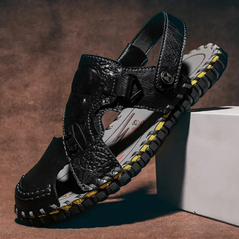 Легкие мужские тапочки с вышивкой и открытым носком, однотонные Нескользящие туфли, сандалии для мужчин
Легкие мужские тапочки с вышивкой и открытым носком, однотонные Нескользящие туфли, сандалии для мужчин