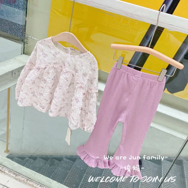 

Spring Collection of Girls' Clothes Set Featuring Unique Forest-Inspired Floral Shirt and Long Bell-bottom Pantsdenim Set Girl