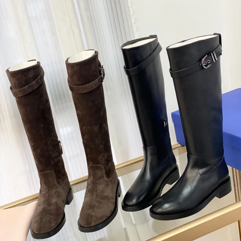 Осенне-зимние импортные итальянские высокие мерсеризованные замши из коровьей замши/воловьей кожи мотоциклетные стильные сапоги для женщин
Осенне-зимние импортные итальянские высокие мерсеризованные замши из коровьей замши/воловьей кожи мотоциклетные стильные сапоги для женщин