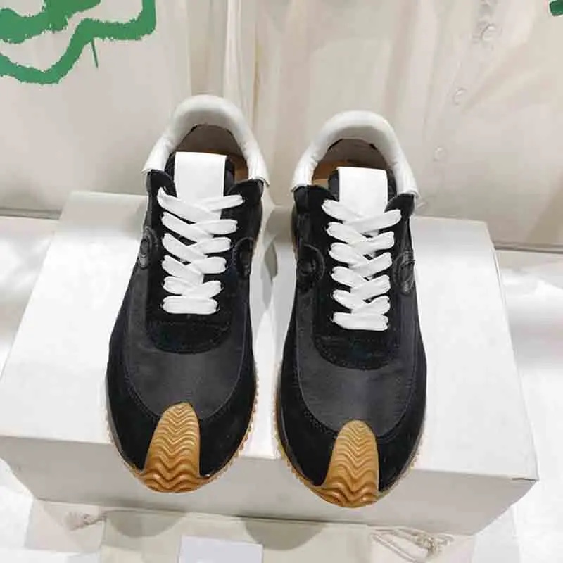 2023 Mixed Color Women Leather Thick Bottom Casual Sneakers Shoes Fashion Lace-up Platform Sports Sneakers Designer Walking Shoe
2023 Mixed Color Women Leather Thick Bottom Casual Sneakers Shoes Fashion Lace-up Platform Sports Sneakers Designer Walking Shoe
