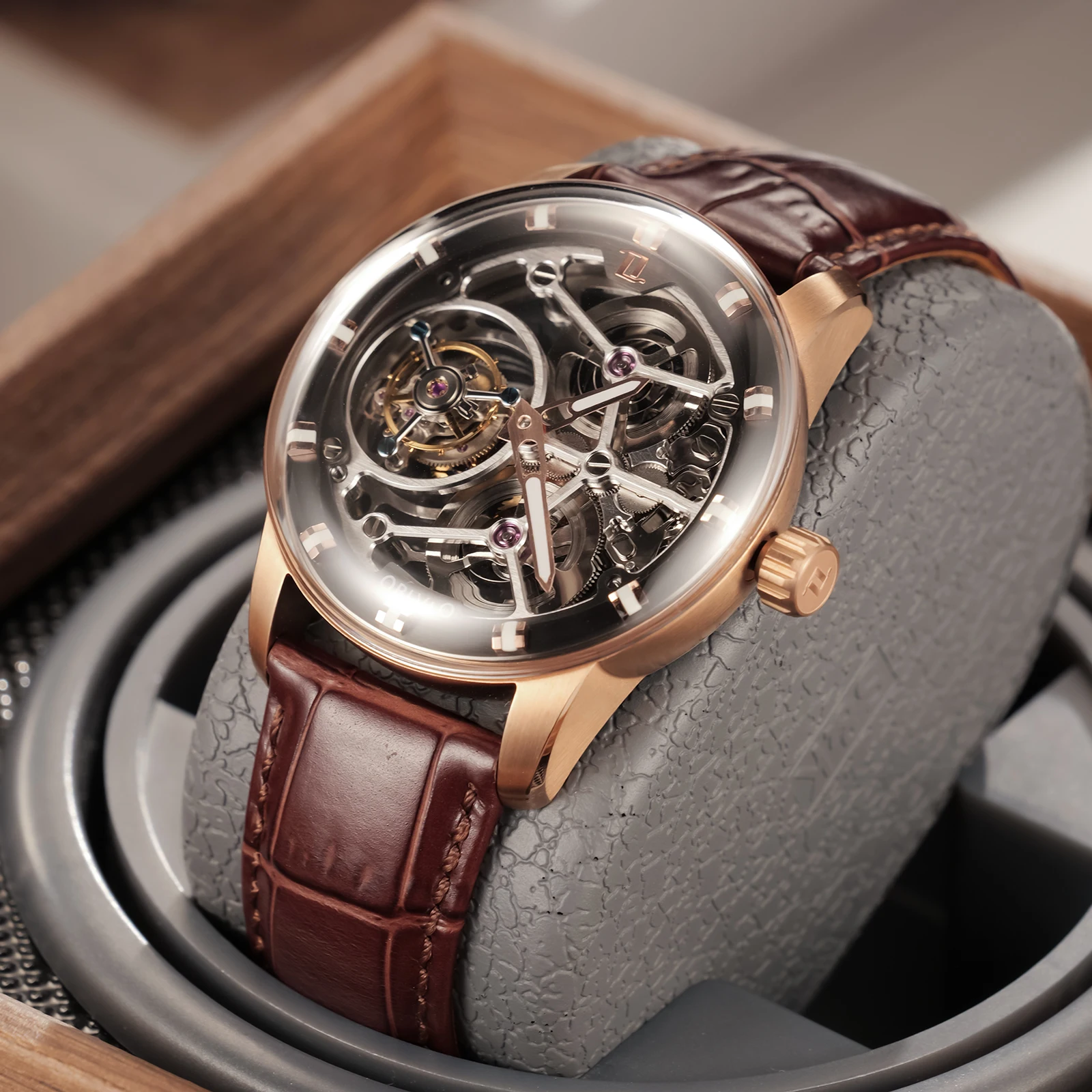 

OBLVLO Men Mechanical Watches Genuine Leather Rose Gold Case Skeleton Dial Tourbillon Transparent Manual-Wind Watches IM-SK-TB