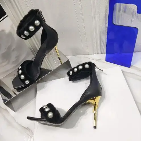 Newest Black Fur Ankle White Pearl Square Peep Toe Summer Sandals Sexy Women Cover Heel Gold Thin High Heels Party Dress Shoes 
Newest Black Fur Ankle White Pearl Square Peep Toe Summer Sandals Sexy Women Cover Heel Gold Thin High Heels Party Dress Shoes