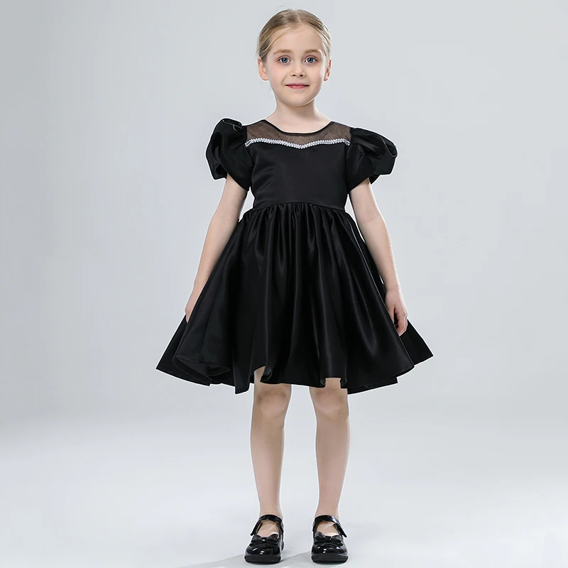 

2023 New Girls Party Dresses Kids Summer Short Sleeve Satin Beading Ball Gowns Teenagers Birthday Wedding Party Show Dresses