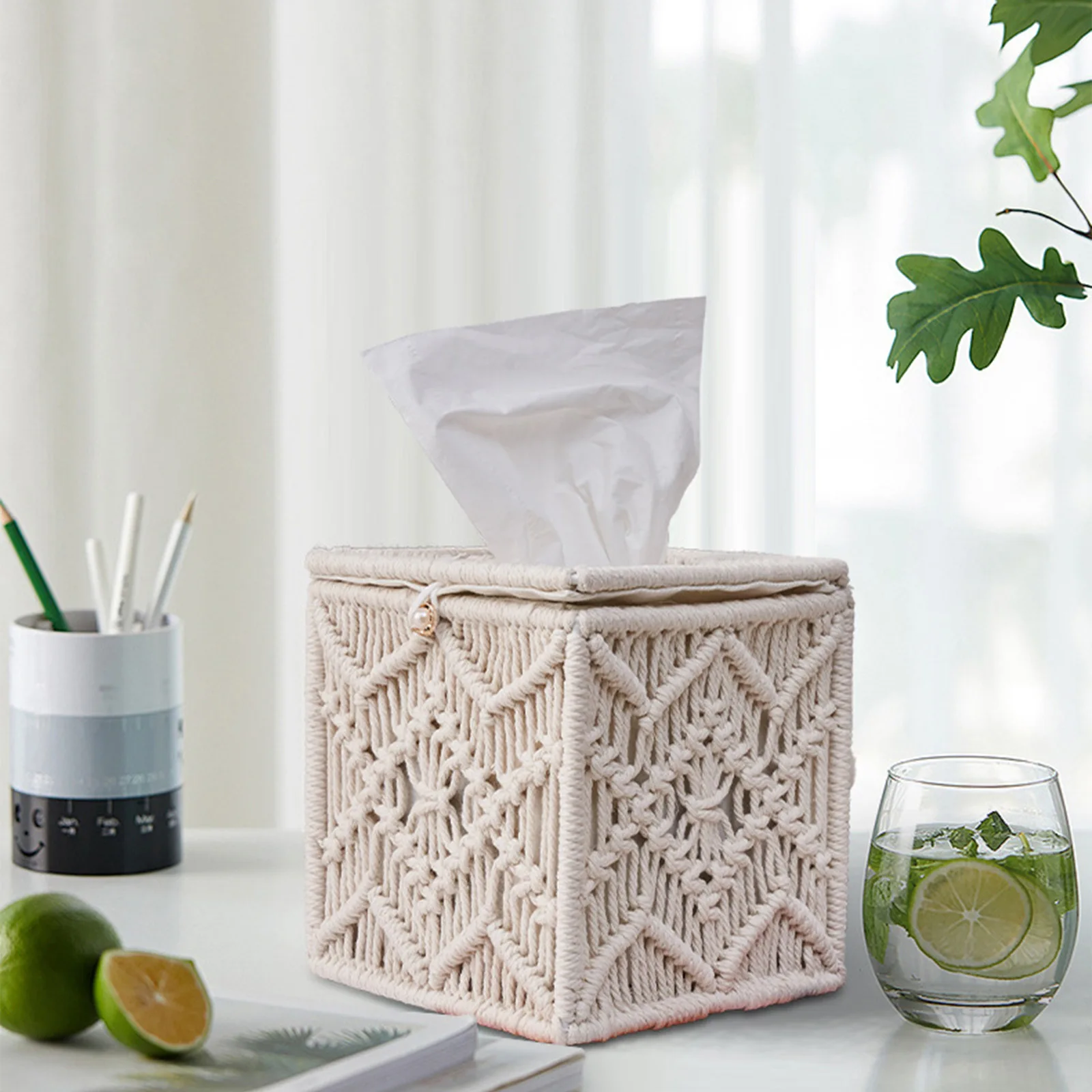 1 Pcs Woven Tissue Box Cover Square Woven Macrame Tissue Holders With Bead Buckle For Home Living Room Decoration
1 Pcs Woven Tissue Box Cover Square Woven Macrame Tissue Holders With Bead Buckle For Home Living Room Decoration