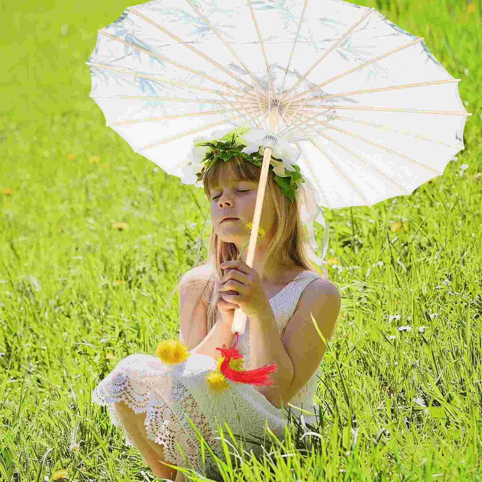 Oil Paper Umbrella Portable Photography Prop Classic Decor Stage Decorative Chinese Umbrellas Bamboo Vintage Outdoor
Oil Paper Umbrella Portable Photography Prop Classic Decor Stage Decorative Chinese Umbrellas Bamboo Vintage Outdoor