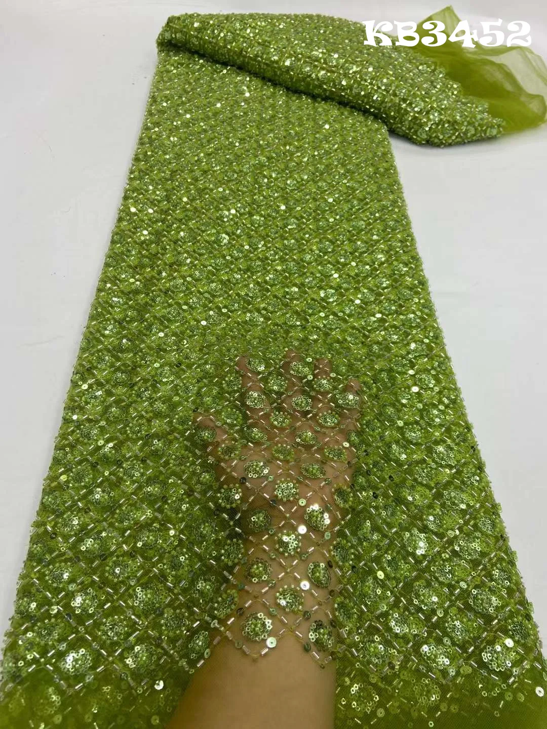 2024 Latest African Green Beads Lace Fabric Nigerian 5 Yards Sequence Tulle Lace Embroidery Net For Wedding Dress Sewing KB3452
2024 Latest African Green Beads Lace Fabric Nigerian 5 Yards Sequence Tulle Lace Embroidery Net For Wedding Dress Sewing KB3452