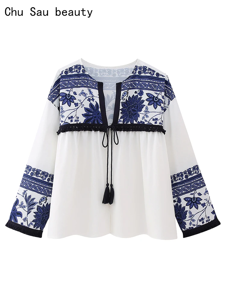 Chu Sau beauty 2023 Women Summer Fashion Vintage Floral Print Loose Blouses Boho Style Long Sleeve Shirts Chic Tassel Cardigans
Chu Sau beauty 2023 Women Summer Fashion Vintage Floral Print Loose Blouses Boho Style Long Sleeve Shirts Chic Tassel Cardigans