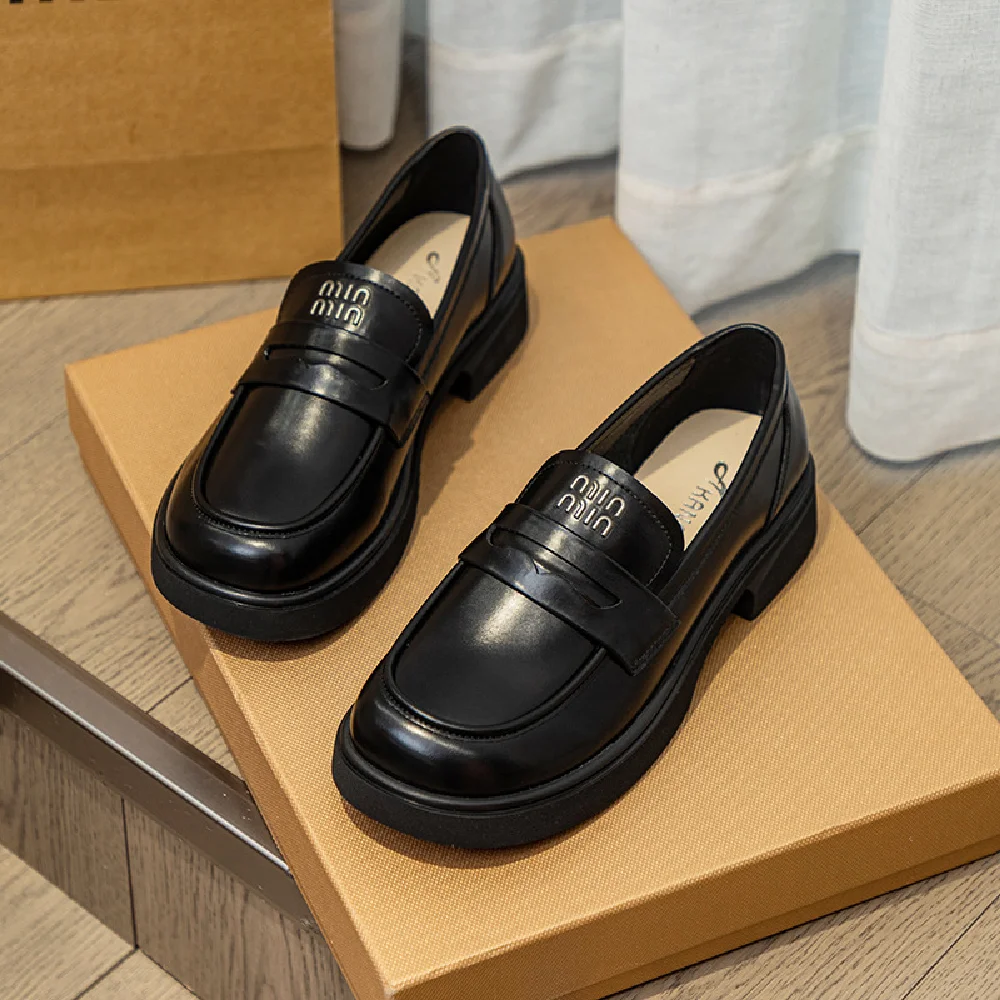 Casual Leather Shoes Woman Loafers Women's Summer Footwear Fashion Elegant Designer Sale Luxury Ladies Offer Lady Wedge Heel
Casual Leather Shoes Woman Loafers Women's Summer Footwear Fashion Elegant Designer Sale Luxury Ladies Offer Lady Wedge Heel