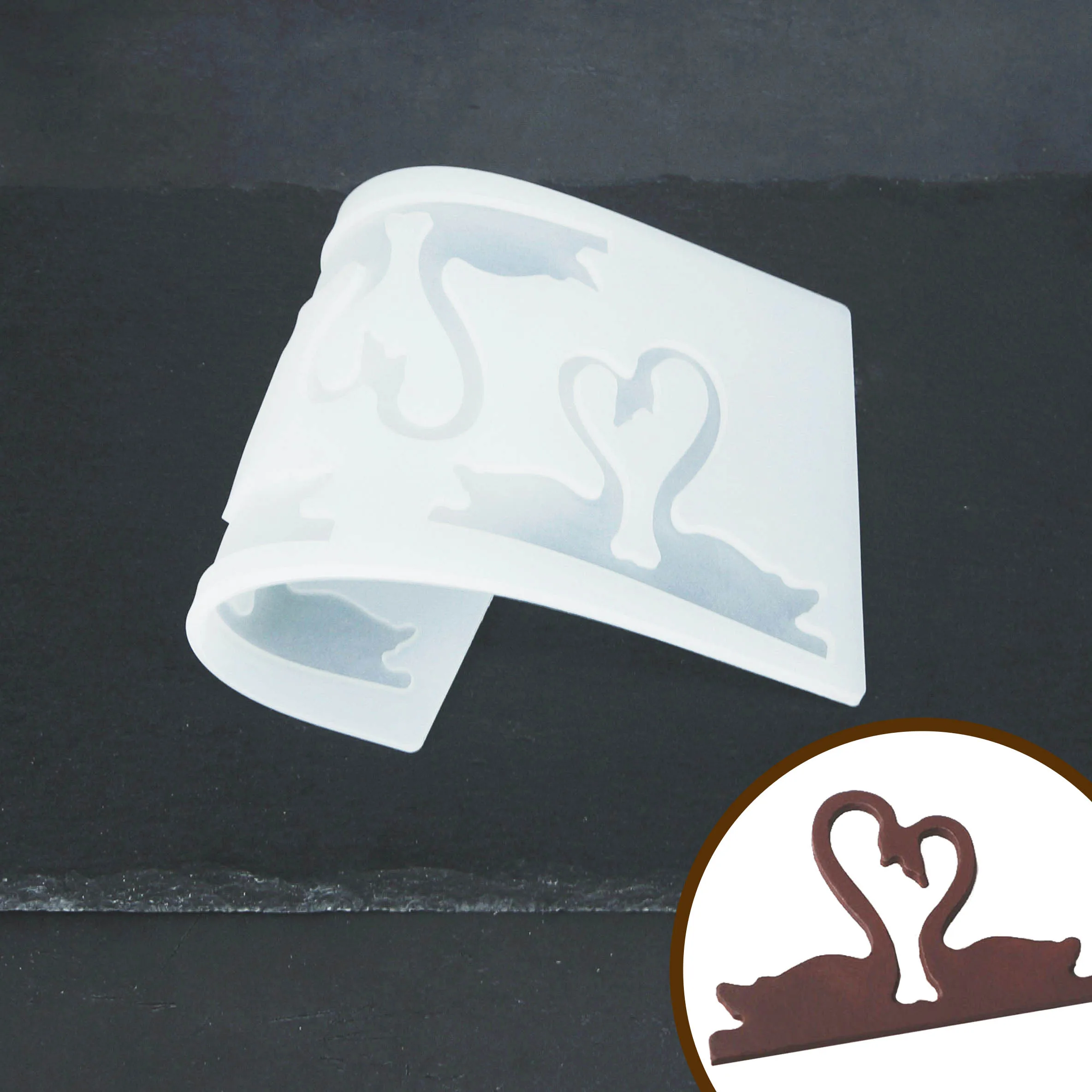 Swan Shape Silicone Mould Valentine's Day Wedding Cake Decorating Chocolate Insert DIY Baking Tools Fondant Candy Mold
Swan Shape Silicone Mould Valentine's Day Wedding Cake Decorating Chocolate Insert DIY Baking Tools Fondant Candy Mold