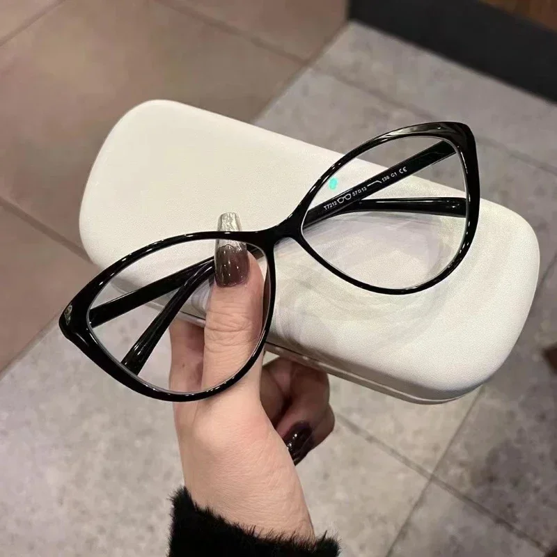 Vintage Cat Eye Frame Myopia Glasses Unisex Classic Transparent Near Sight Eyewear Luxury Brand Minus Diopter Eyeglasses
Vintage Cat Eye Frame Myopia Glasses Unisex Classic Transparent Near Sight Eyewear Luxury Brand Minus Diopter Eyeglasses