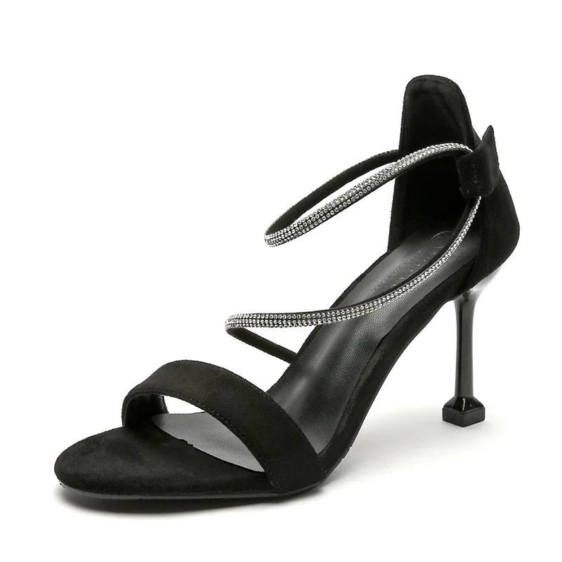 2023 New High Heels Women Sandals Thin Heel Small Size 313233 Buckle Rhinestone Women's Shoes 
2023 New High Heels Women Sandals Thin Heel Small Size 313233 Buckle Rhinestone Women's Shoes