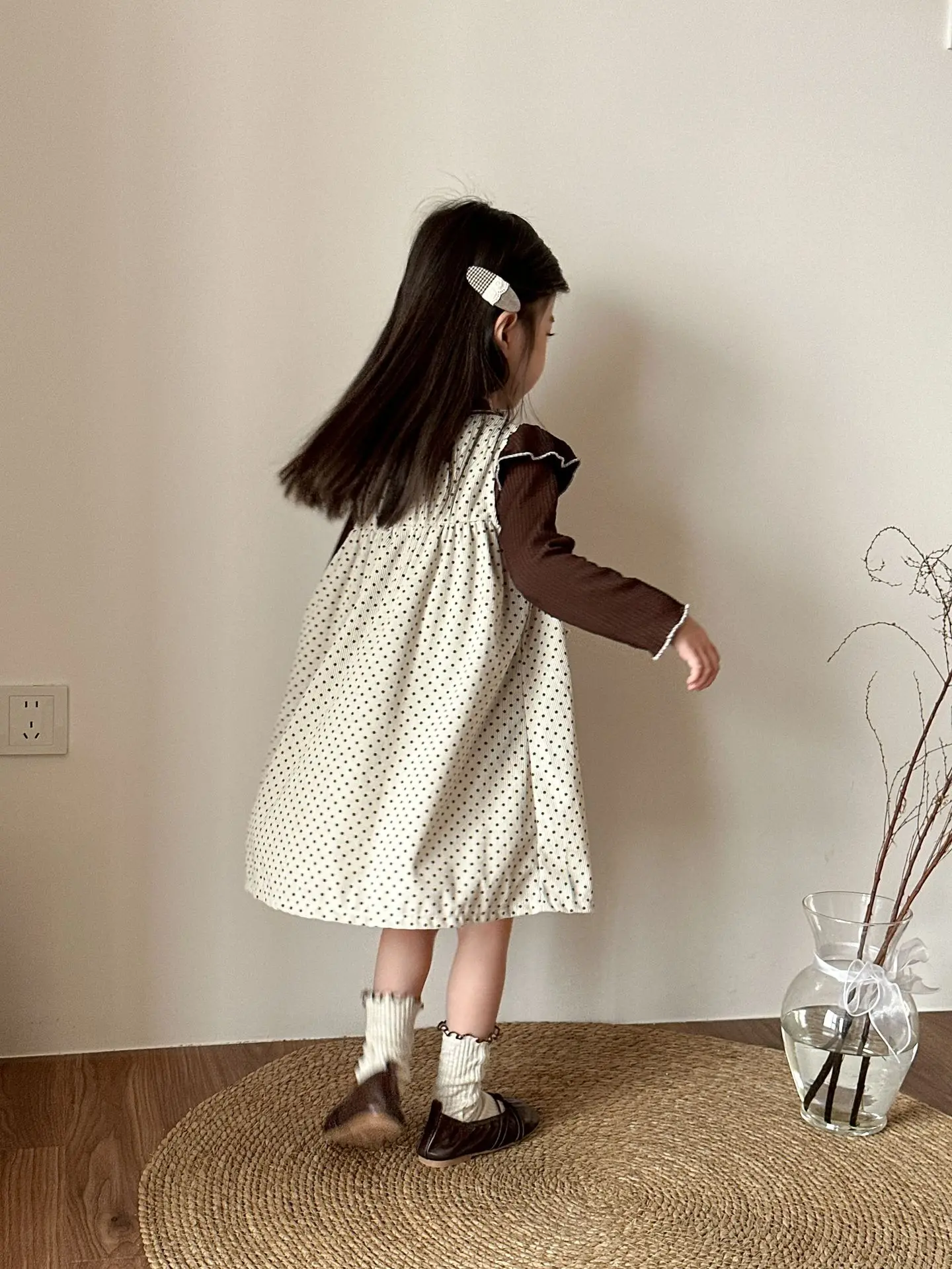 2025 Autumn New Children Sleeveless Dress Corduroy Girls Cute Polka Dot Vest Dress Kids Casual Dress Baby Girl Princess Dress 17 S234819ea00d5471fb1ac3177f868a4c1V