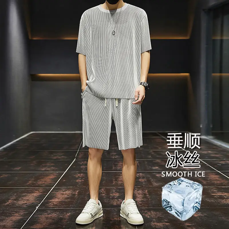 Ice Silk Men's Suit Summer Thin Loose Casual Short Sleeve T-shirt Shorts Sets Two-piece Quick Dry Suit Men Clothing Sportswear
Ice Silk Men's Suit Summer Thin Loose Casual Short Sleeve T-shirt Shorts Sets Two-piece Quick Dry Suit Men Clothing Sportswear