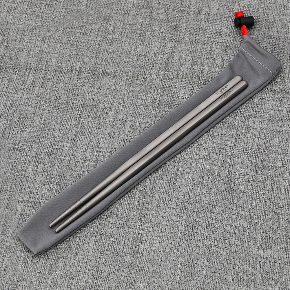 1 Pair Of Chopsticks Ultra Durable and Elegant Chopsticks Set for Flawless Precision Eating with Storage Pouch
1 Pair Of Chopsticks Ultra Durable and Elegant Chopsticks Set for Flawless Precision Eating with Storage Pouch