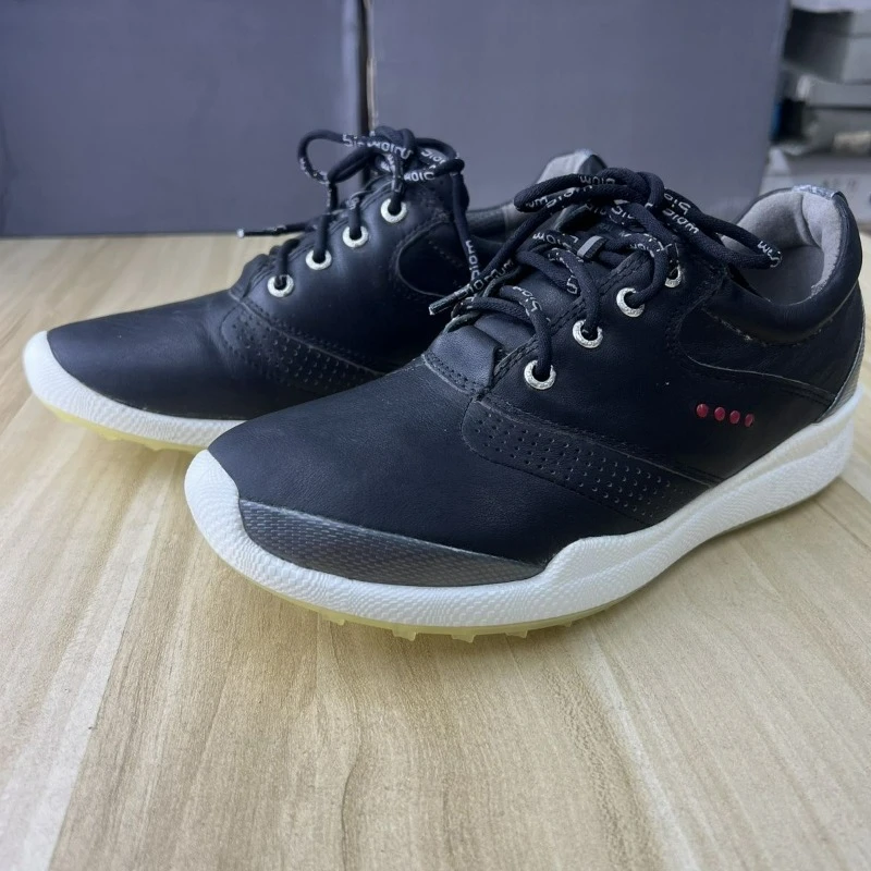 2023 New Men Golf Shoes Anti Slip Gym Shoes For Mens Luxury Brand Golf Training Man Designer Sport Shoe Men Size 39-45
2023 New Men Golf Shoes Anti Slip Gym Shoes For Mens Luxury Brand Golf Training Man Designer Sport Shoe Men Size 39-45