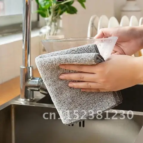 Кухонное полотенце из бамбукового угля и микрофибры, утолщенные впитывающие антипригарные масляные тряпки, 1/3 шт., салфетка для мытья рук
Кухонное полотенце из бамбукового угля и микрофибры, утолщенные впитывающие антипригарные масляные тряпки, 1/3 шт., салфетка для мытья рук