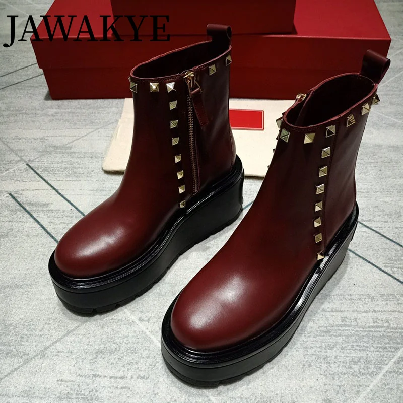 

Fashion Thick Sole Platform Rivet Boots Women Height increasing Chelsea Ankle Boots Real Leather 7.5 cm Heels Runway Punk Boots