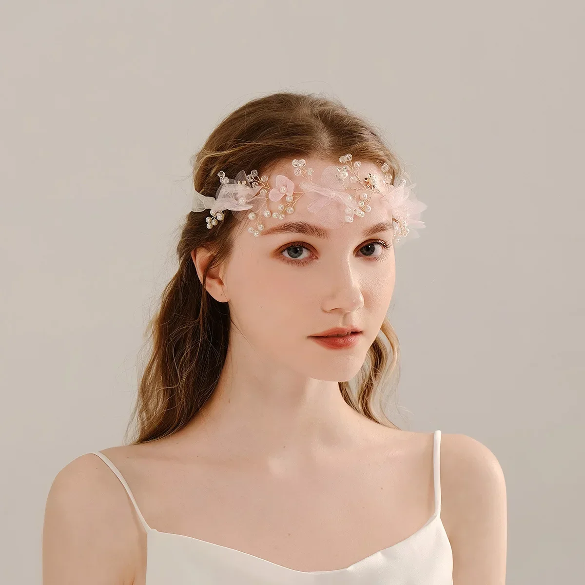

Aesthetic Crystal Pearl Flower Bridal Tiaras Hairbands Hairpins Bridesmaid Hair Accessories Wedding Jewelry Headwear Hair Clips