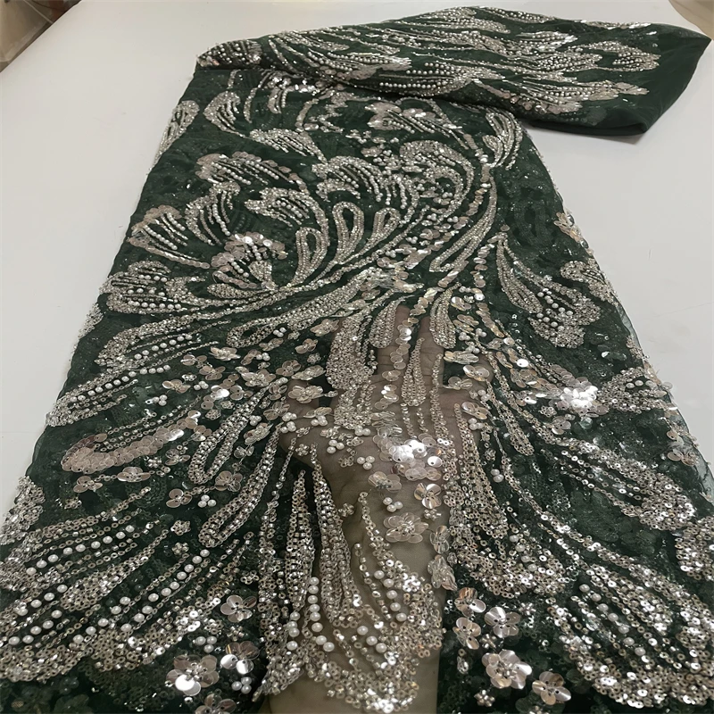 2022 Sequins Elegant African Embroidery Beaded Lace Fabric Nigerian Sequins Lace Fabric For Wedding Party Dress Sewing dx13-70
2022 Sequins Elegant African Embroidery Beaded Lace Fabric Nigerian Sequins Lace Fabric For Wedding Party Dress Sewing dx13-70