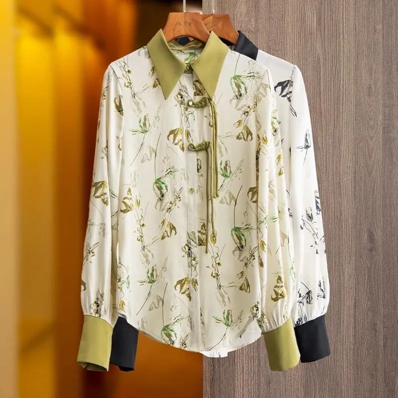 Improved Cheongsam Print Shirt Blouse Women's 2023 Spring New Vintage Disc Button New Chinese Style Polo Neck Long Sleeve Top
Improved Cheongsam Print Shirt Blouse Women's 2023 Spring New Vintage Disc Button New Chinese Style Polo Neck Long Sleeve Top