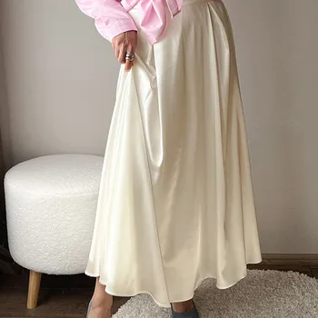 Vista deslumbrante: Saia Longa de Malha Plissada TIYIHAILEY para Mulheres 11 MiuKoMiYa Black A Line Long Skirts For Women Satin Summer Solid Silk Maxi Skirts Ladies Office Elegant Women Beige Skirt 2024