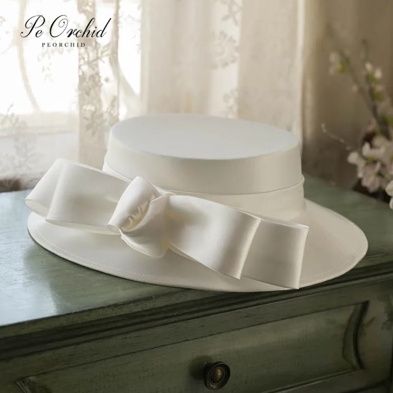 PEORCHID Retro Bridal Hats French Vintage Elegant Tea Party Hat Church Hat With Bowknot Delicate Wedding Accessories For Bride
PEORCHID Retro Bridal Hats French Vintage Elegant Tea Party Hat Church Hat With Bowknot Delicate Wedding Accessories For Bride