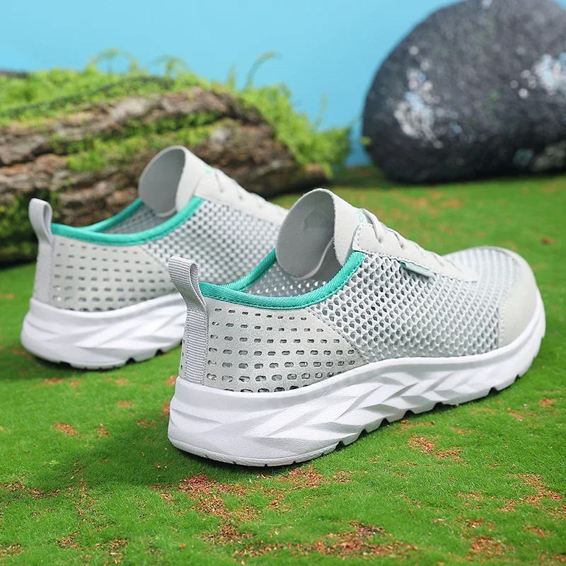 Breathable mesh shoes withultra-light and soft soles tied up for sports, leisure, lightweight, and multifunctional running shoes 
Breathable mesh shoes withultra-light and soft soles tied up for sports, leisure, lightweight, and multifunctional running shoes