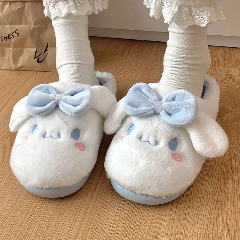 Kawaii Sanrio Plush Slippers cinnamoroll Accessories Cute Anime Winter Outer Home Non-Slip Indoor Cotton Shoes Toys Girls Gift
Kawaii Sanrio Plush Slippers cinnamoroll Accessories Cute Anime Winter Outer Home Non-Slip Indoor Cotton Shoes Toys Girls Gift