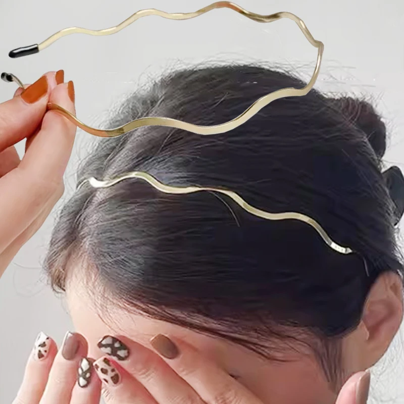 Роскошные тонкие гибкие повязки для волос в виде золотистой металлической кожи, модные Универсальные повязки на голову премиум-класса, корейский элегантный головной убор 
Роскошные тонкие гибкие повязки для волос в виде золотистой металлической кожи, модные Универсальные повязки на голову премиум-класса, корейский элегантный головной убор