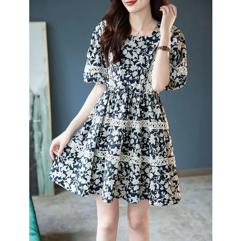 

Fashion Printed Spliced Shirring Lace Puff Sleeve Vintage Dress Women's Clothing 2024 Summer New Loose Office Lady Floral Dress