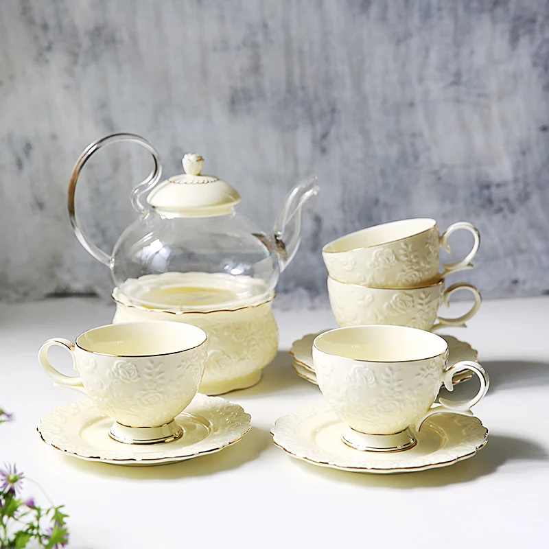 English Afternoon Tea set Nordic Flower Tea cup Set Ceramic Heat-Resistant Glass Boiled Fruit Candle Heating Teapot Drinkware
English Afternoon Tea set Nordic Flower Tea cup Set Ceramic Heat-Resistant Glass Boiled Fruit Candle Heating Teapot Drinkware