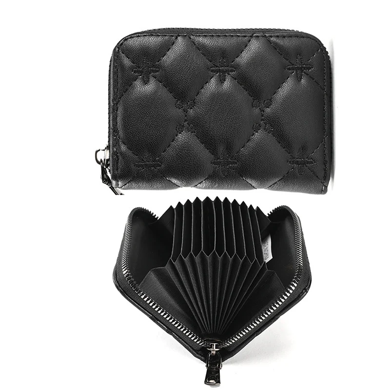 Simple Organ Zipper Card Holder, Scratch-resistant and Wear-resistant, Multi-functional ID Business Card Bank Card Holder
Simple Organ Zipper Card Holder, Scratch-resistant and Wear-resistant, Multi-functional ID Business Card Bank Card Holder