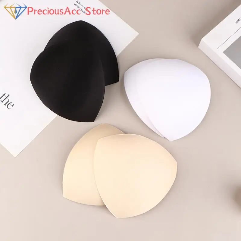 

1Pair Bra Pads Soft Sponge Women's Triangle Bra Pad Sports Bra Bikini Pads Yoga Bra Swimsuit Bralettes Nursing Bra Inserts Pad