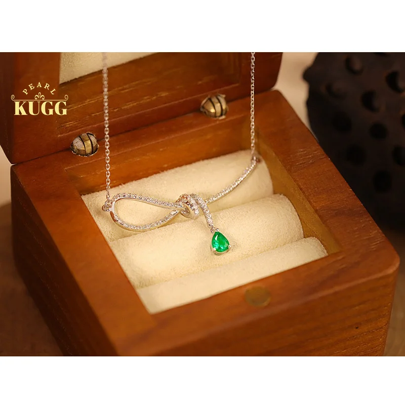 

KUGG 18K White Gold Necklace Elegant Lucky Knot Shape Real Diamond Natural Emerald Necklace for Women High Wedding Jewelry