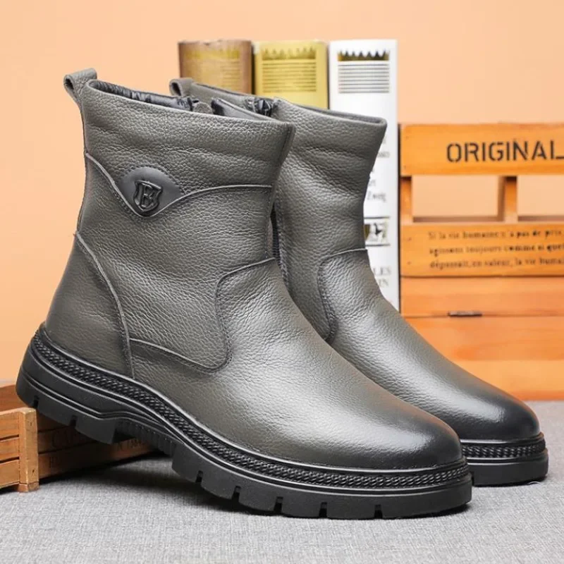 Winter Mid-Calf Genuine Leather Boots For Men Outdoor High Top Casual Sneaker Shoes Side Zip Warm Boots Black Gray M8567
Winter Mid-Calf Genuine Leather Boots For Men Outdoor High Top Casual Sneaker Shoes Side Zip Warm Boots Black Gray M8567