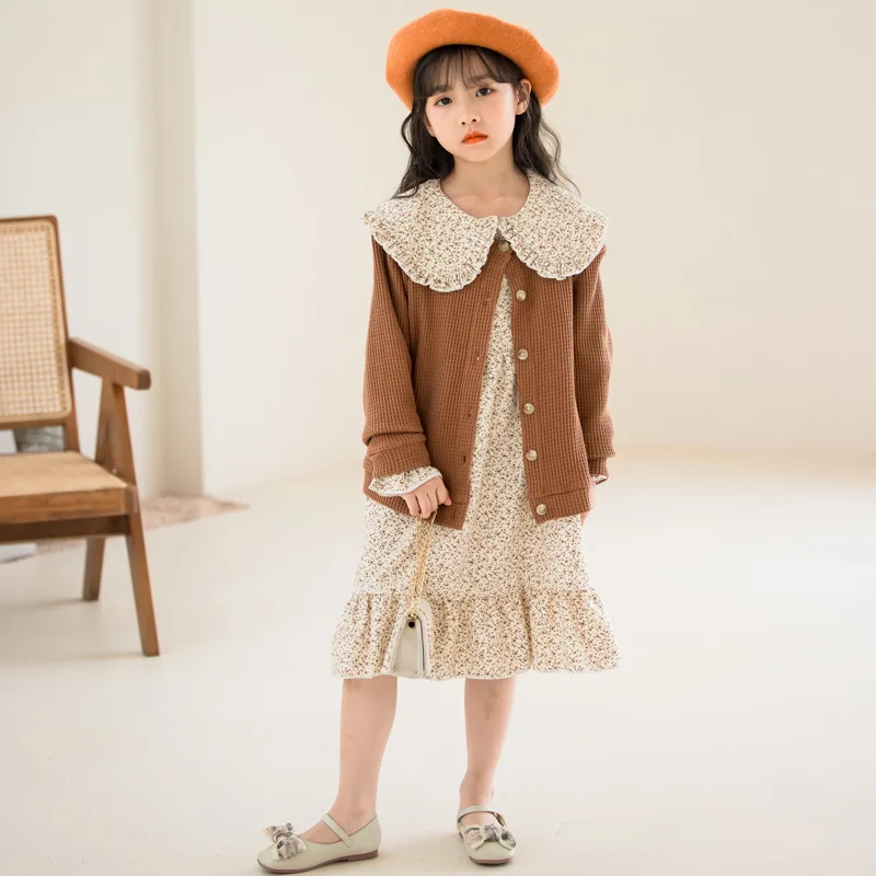 Girls Floral Dress Outfits Set Korean Clothing Sets Spring Autumn Doll Collar Dresses+Knit Cardigan Clothes For Teens 10 12 Year
Girls Floral Dress Outfits Set Korean Clothing Sets Spring Autumn Doll Collar Dresses+Knit Cardigan Clothes For Teens 10 12 Year