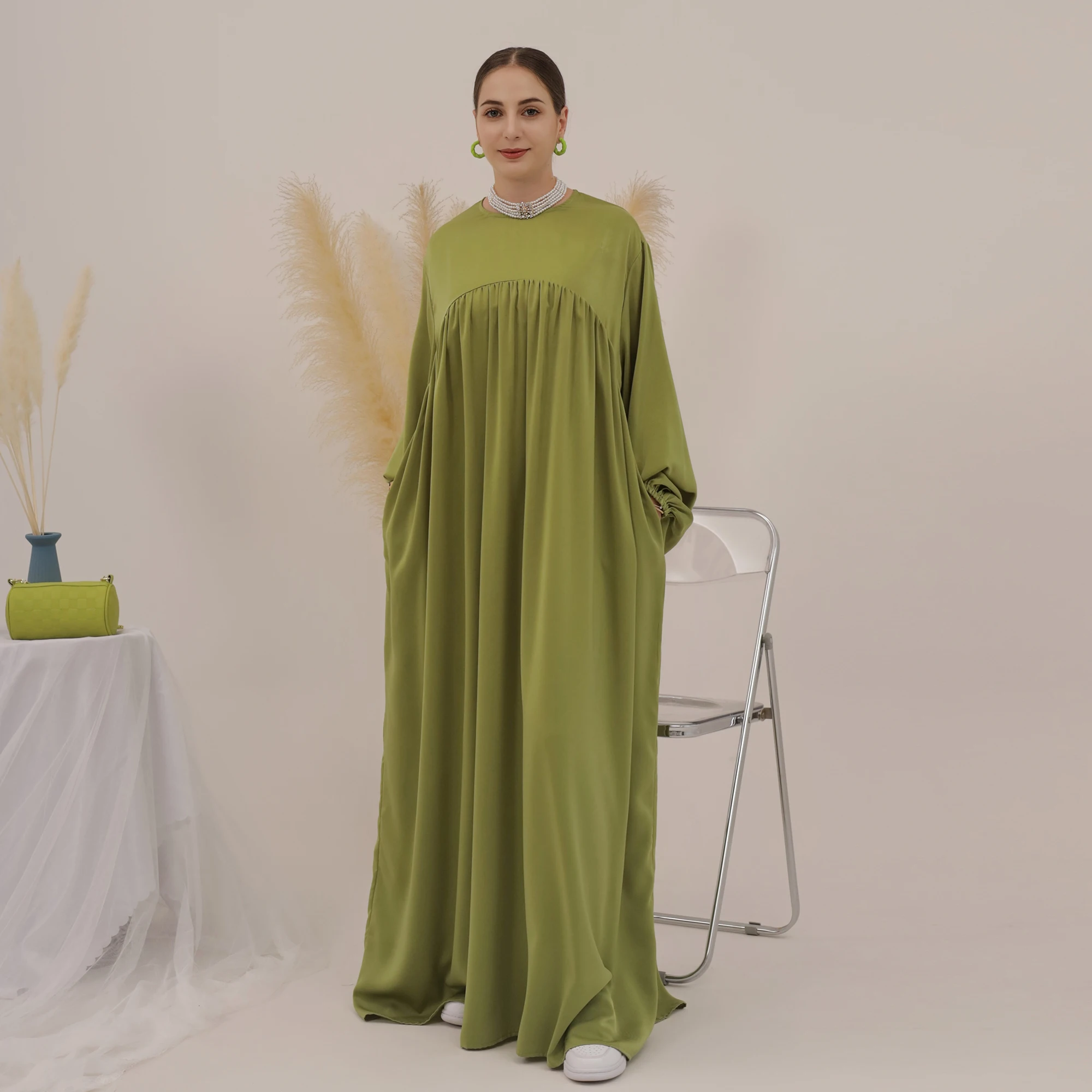 

Shimmer Abaya Muslim Dress Loose Style Bishop Sleeves Islam Clothing Casual Women Dubai Hijabi Robe Ramadan Eid Kaftan(No Scarf)