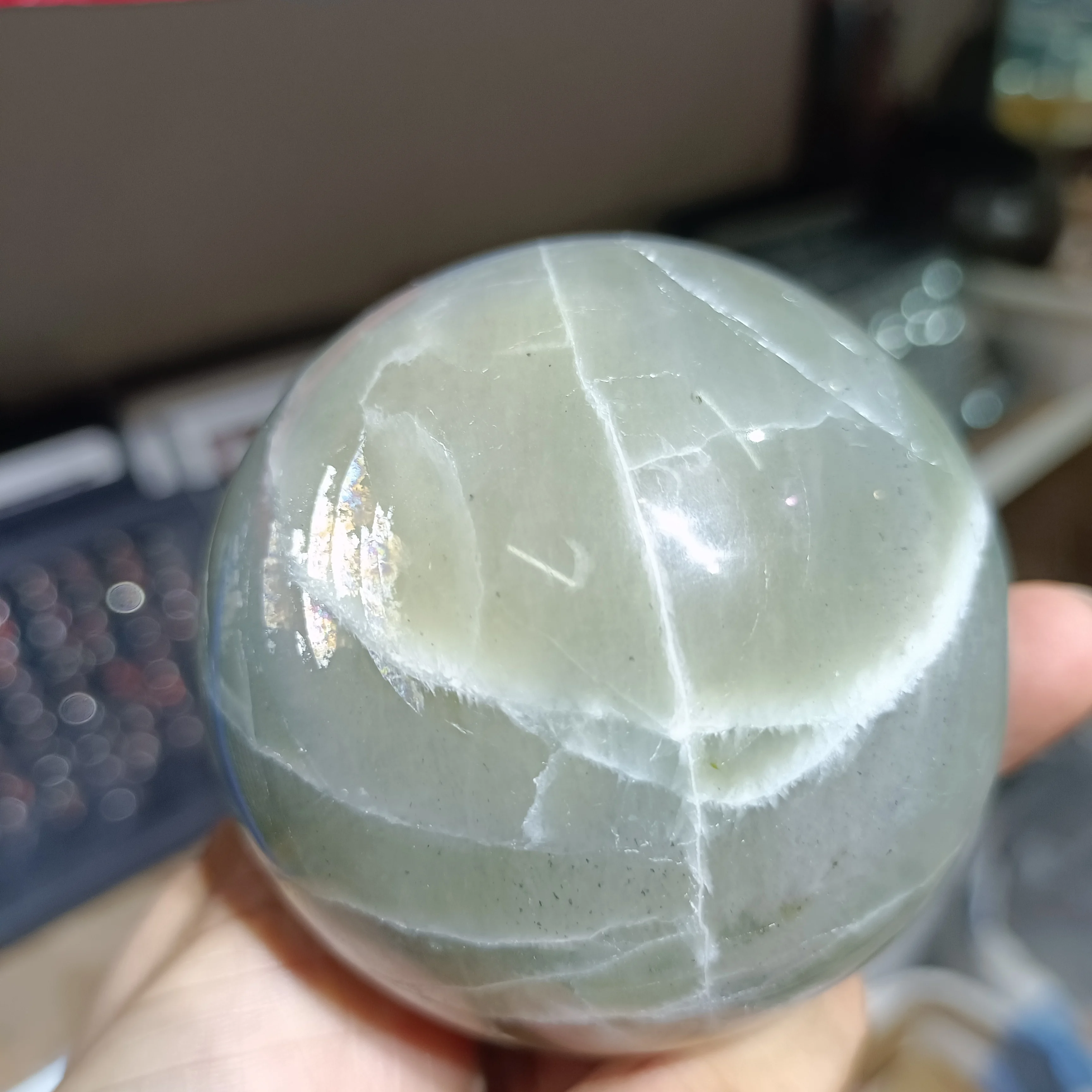 

AAA+ Magical Natural Green Moonstone Ball Crystal Mineral Specimen Reiki Healing Home Office Degaussing Decorative Energy Gem