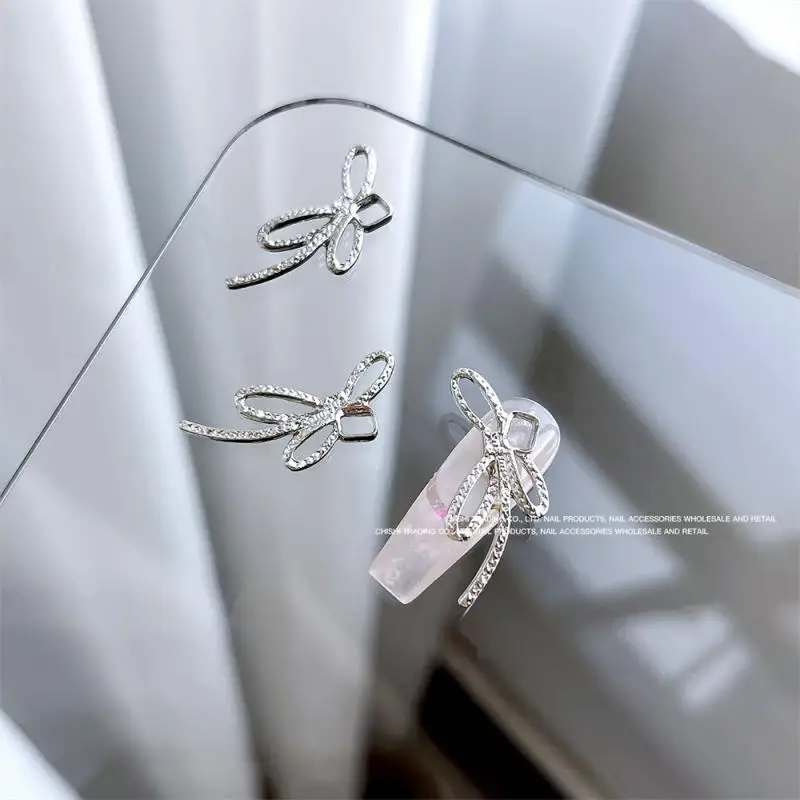 Square Mouth With Diamonds Innovative Durable And Wear-resistant Simple And Stylish Holiday Design Comfortable To Wear
Square Mouth With Diamonds Innovative Durable And Wear-resistant Simple And Stylish Holiday Design Comfortable To Wear